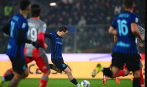 inter-nuk-e-llogarit-cremonese-n,-tifozet-zikalter-me-gjest-te-shemtuar-ndaj-ish-lojtarit-te-tyre-(video)