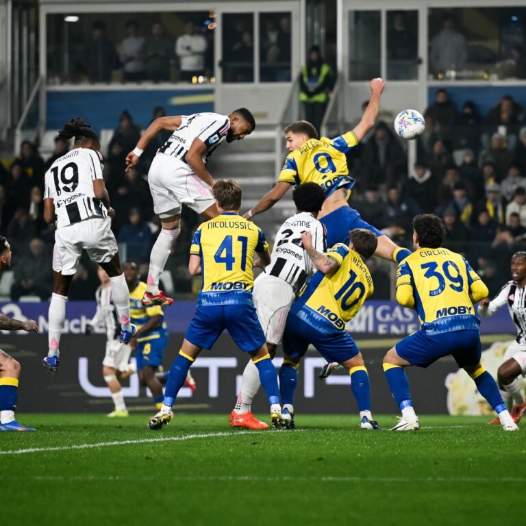 video/-juve-feston-ne-tardini,-4-gola-ndaj-parmes