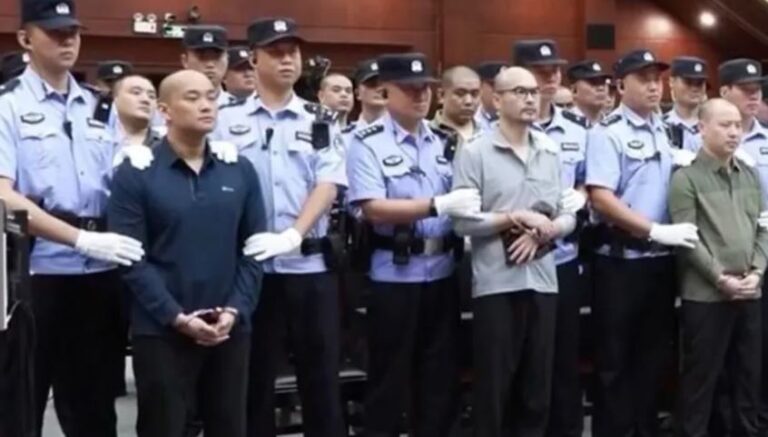 vrasje,-plagosje,-mashtrim-dhe…/-kina-ekzekuton-kater-anetare-te-tjere-te-mafias-ne-myanmar