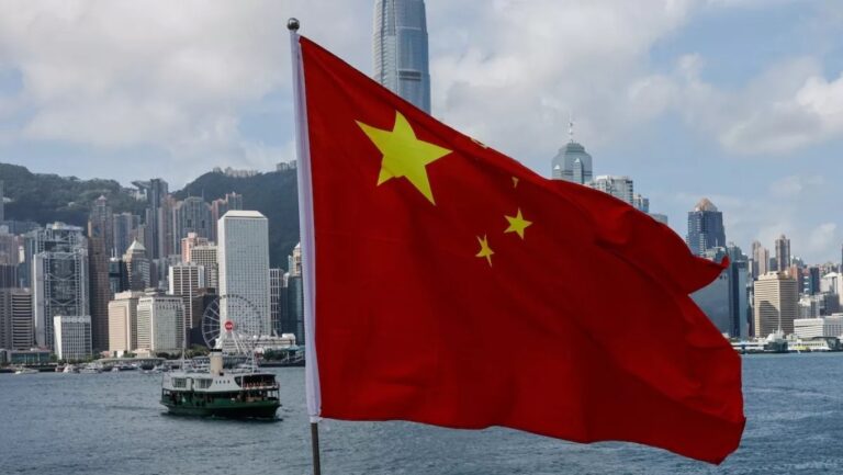 akuza-per-korrupsion,-denohet-me-burgim-te-perjetshem-ish-ministri-i-drejtesise-ne-kine