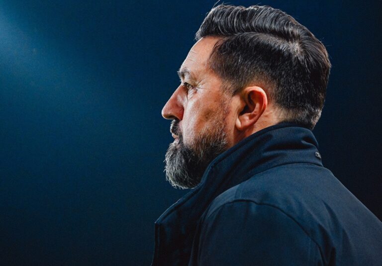 kriza-tek-anderlecht,-shkarkohet-besnik-hasi.-ne-vend-te-tij,-trajner-i-perkohshem-35-vjecar