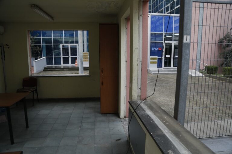 foto/-ankimi-i-shoqates-se-gjyqtareve,-nis-rimodelimi-i-hyrjes-ne-godinen-e-gjkko-dhe-spak