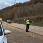 para-dy-ditesh-u-ndalua-qarkullimi-prej-shembjes-se-gureve/-aksi-librazhd–korce-i-bllokuar-gjate-nates-per-shkak-te-punimeve