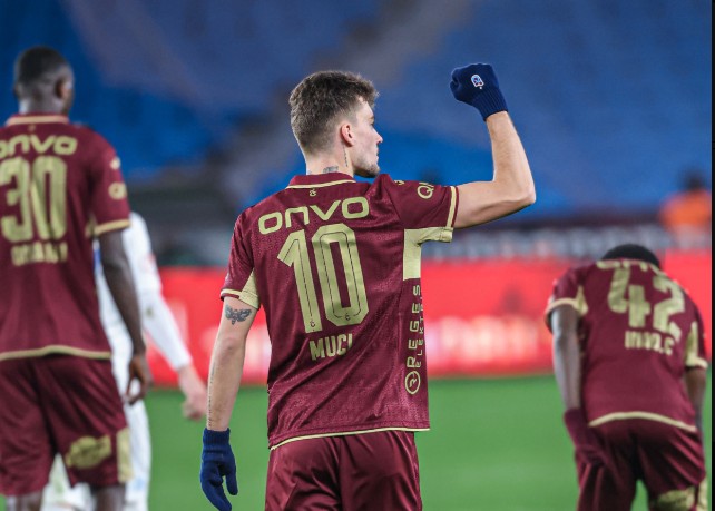 ernest-muci-shkelqen-ne-kupen-e-turqise,-supergol-dhe-asist-nga-sulmuesi-kuqezi.-po-perjeton-sezonin-me-te-mire-ne-karriere-(video)