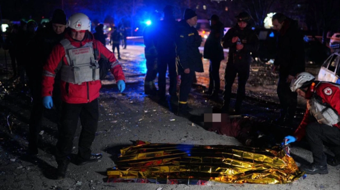 dy-te-vdekur-dhe-11-te-plagosur,-perfshire-femije,-pas-sulmit-me-dron-rus-ne-zaporizhia