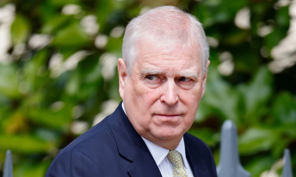 i-doli-emri-ne-dosjet-e-epstein,-bbc:-ish-princi-andrew-eshte-larguar-nga-keshtjella-windsor