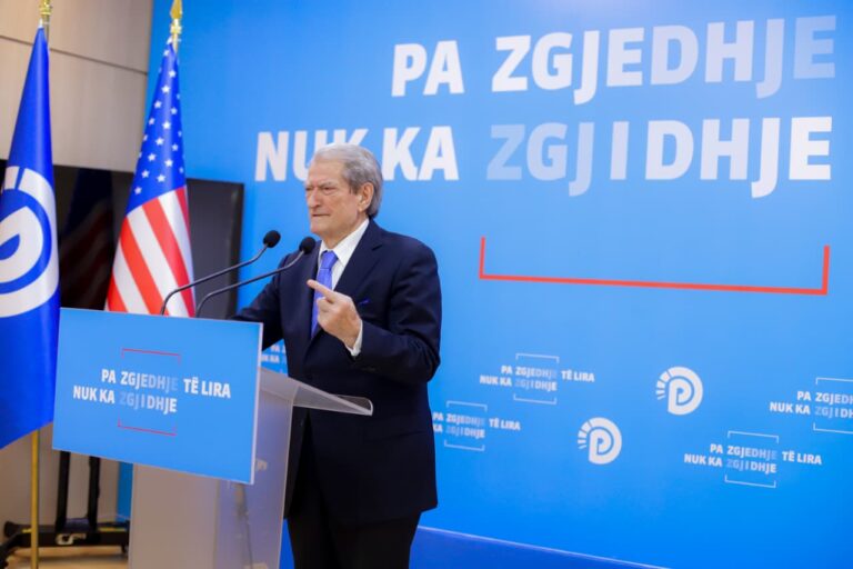 a-do-te-kete-proteste-te-panderprere-para-kryeministrise?-berisha:-kerkesa-e-qytetareve-do-te-zbatohet!-do-e-fitojme-kete-beteje!