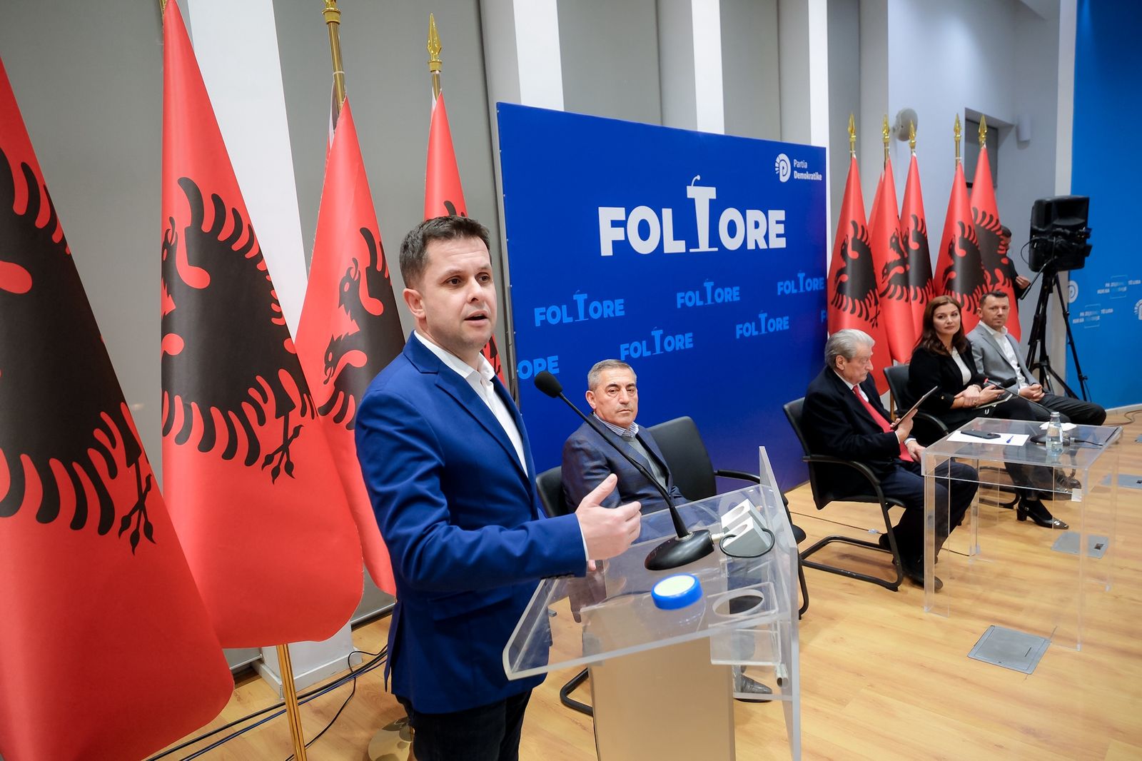 ilir-alimehmeti-ne-foltoren-e-berishes:-cmimet-e-barnave-u-rriten-pa-asnje-transparence!-me-10-shkurt-bashke-kunder-padrejtesive!