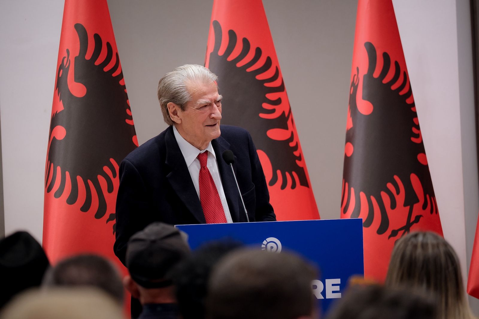 “do-merremi-me-anetaresime-te-reja”/-berisha:-jemi-ne-kilometrin-e-fundit!-me-10-shkurt-qytetaret-do-i-japin-leksionin-e-merituar-ketij-regjimi