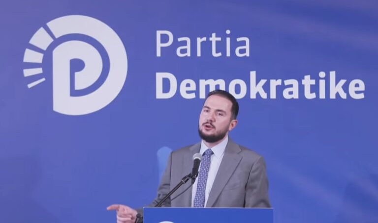 pas-deklaratave-te-berishes,-salianji-ndan-videon-nga-takimi-ne-fier:-jemi-per-nje-pd-fituese,-jo-qaramane-sa-here-humb-zgjedhjet!