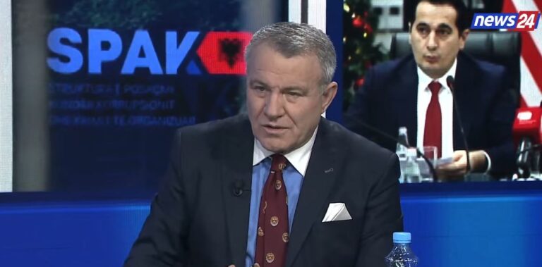 “nese-do-qeverise-‘une-jam-mbreti’,-demton-shqiperine”/-arben-malaj:-rama-s’e-respekton-ndarjen-e-pushteteve!-nderhyrje-direkt-te-gjyqesori