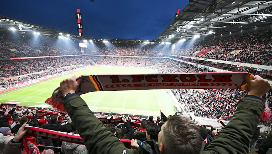 rekordi-ne-ndeshjen-e-champions-per-te-rinjte,-50-mije-tifoze-ne-stadium