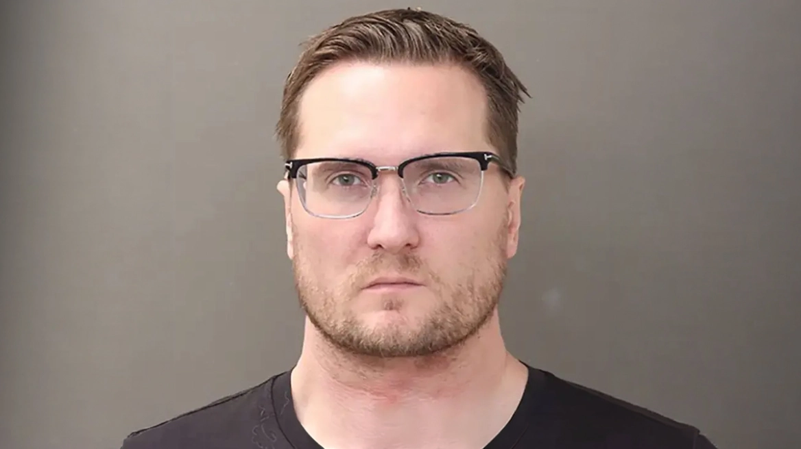 mjeku-amerikan-qellon-ish-gruan-dhe-partnerin-e-saj-te-ri-16-here