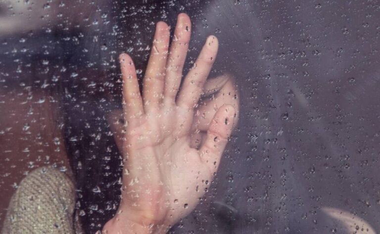 perdorte-lojerat-online-per-t’i-futur-ne-kurth/-tmerr-ne-australi,-27-vjecari-abuzoi-me-rreth-600-te-mitur,-si-i-perzgjidhte-viktimat