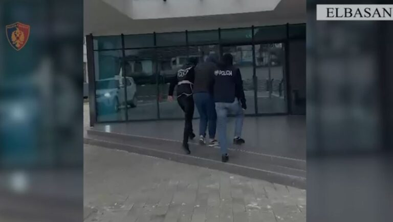 “dua-parapagim”/-mashtroi-nje-qytetar-se-do-t’i-kryente-punime-ne-banese,-dhe-perfitoi-7.5-mln-leke,-arrestohet-39-vjecari