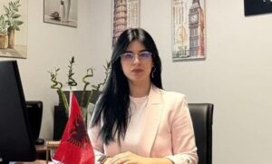 skandali-me-tenderat-e-akshi/-“me-ktheni-telefonat!”,-apeli-i-gjkko-pranon-pjeserish-kerkesen-e-varteses-se-ilir-prodes,-ervina-gjana