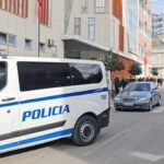 qeni-i-tij-kafshoi-ne-kembe-65-vjecaren-ne-belsh-dhe-i-shkaktoi-vdekjen,-arrestohet-kunati-i-viktimes