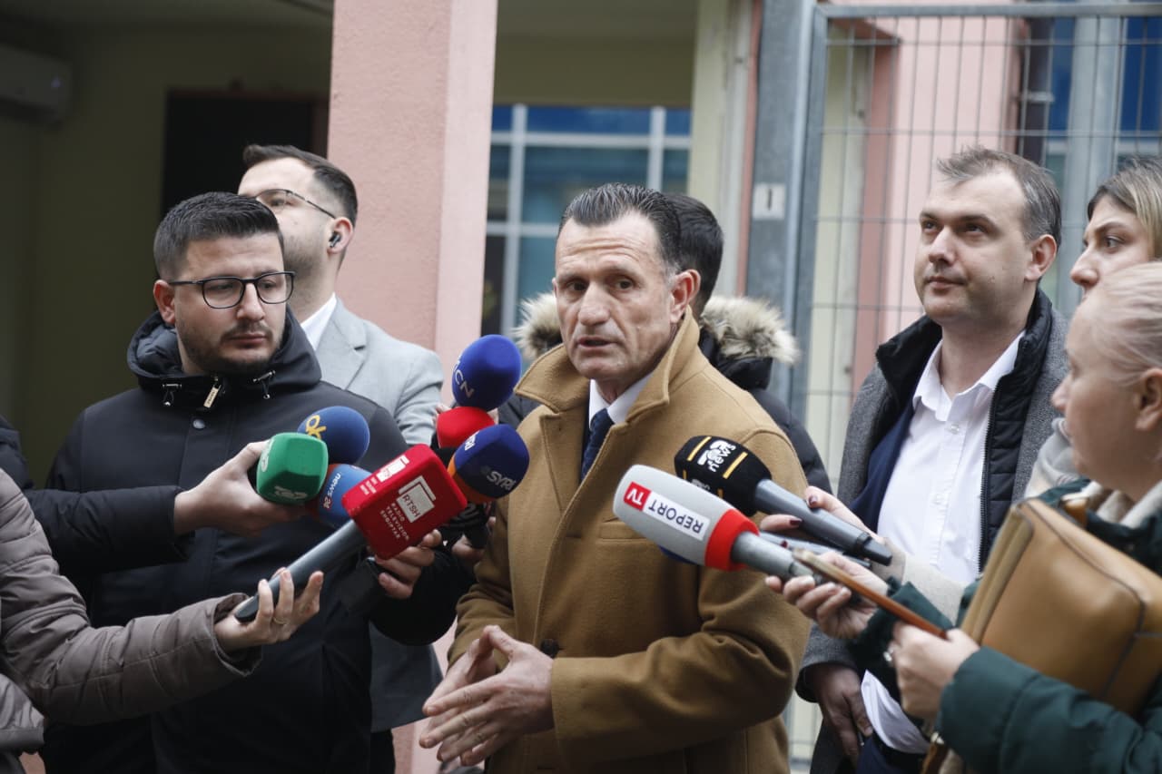 debate-ne-seancen-e-gjkko-ndaj-metes-dhe-kryemadhit,-avokati-cakrani:-nuk-ka-veper-penale,-ceshtja-do-bjere