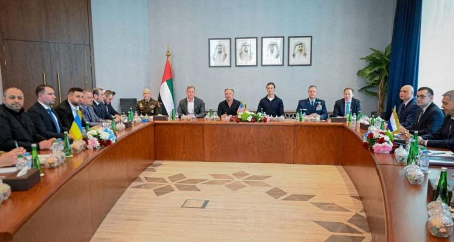 ukraina-dhe-rusia-do-te-kembejne-te-burgosur-te-luftes