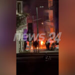 video/-vlore,-shkrumbohet-totalisht-nga-zjarri-nje-automjet-ne-levizje-ne-zonen-e-ujit-te-ftohte,-bllokohet-perkohesisht-qarkullimi-rrugor