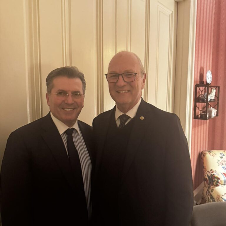 takime-me-senatore-amerikane/-mediu:-denoncova-aleancen-qeveri–krim-ne-shqiperi