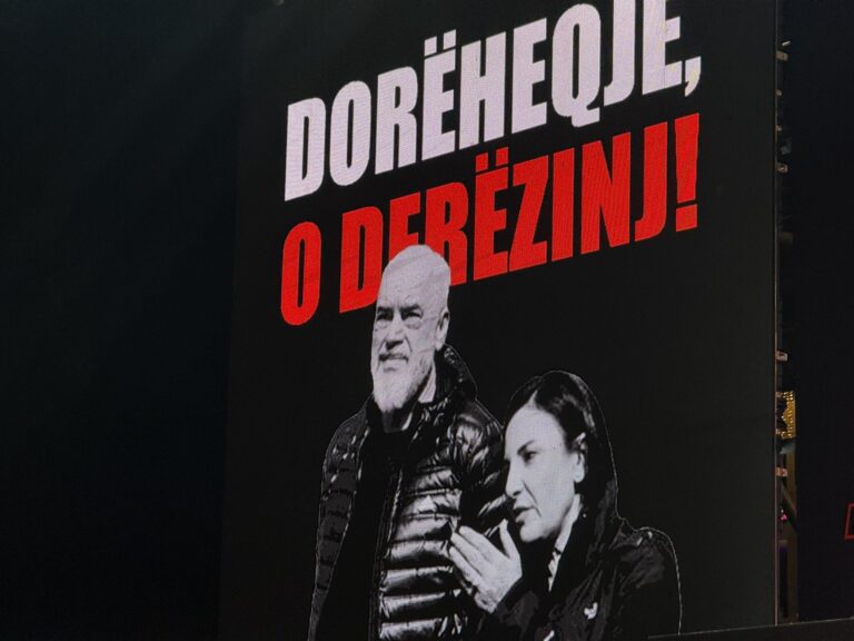 pezullimi-ballukut/-gazment-bardhi:-rama-u-rrezua.-kryetari-i-kuvendit-te-njoftoje-menjehere-mbledhje-urgjente-te-henen-te-keshillit-te-mandateve-dhe…