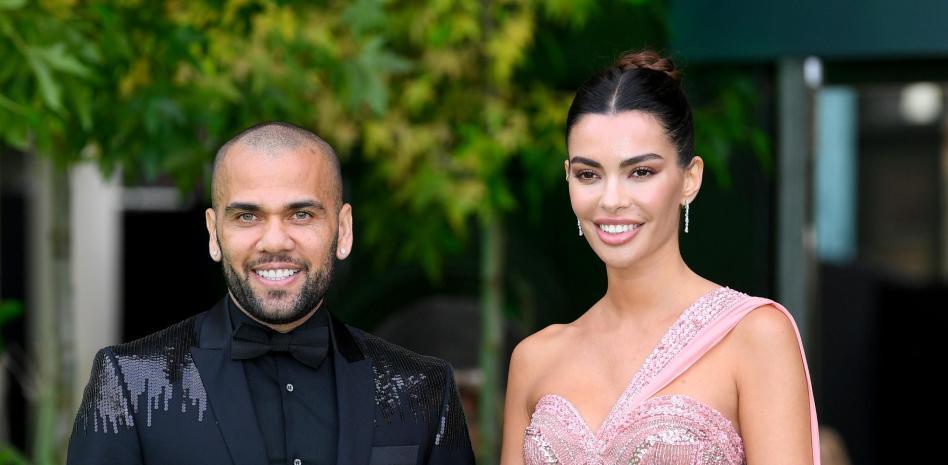 joana-sanz-zbulon-emrin-e-vajzes-me-dani-alves;-te-gjithe-vene-re-te-njejtin-detaj