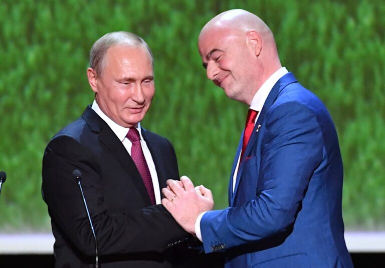 ukraina-shperthen-ndaj-fifa-s:-le-te-vije-infantino-te-shohe-si-luajne-femijet-ketu