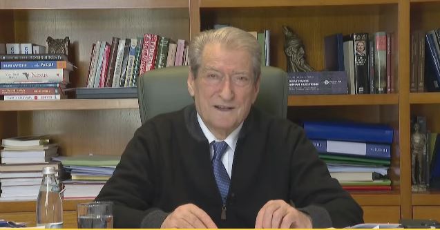 “dosjet-e-lubise-dhe-akshi,-nxjerrin-te-vertetat-e-rames”,-berisha:-do-ta-zhdukte-ballukun-pa-u-menduar-dy-here,-por…