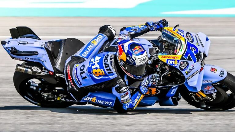 motopg/-komandon-dukati,-aleks-markez-dominon-testet-ne-sepang