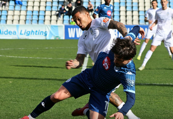 video/-paqe-ne-derbi,-tirana-dhe-dinamo-dhurojne-spektakel