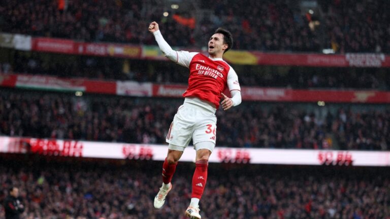 sunderland-pa-xhaken-eshte-“asgje”-ne-fushe,-arsenal-ben-detyren-ne-shtepi.-chelsea-nuk-zhgenjen-ndaj-vendit-te-fundit-(video)