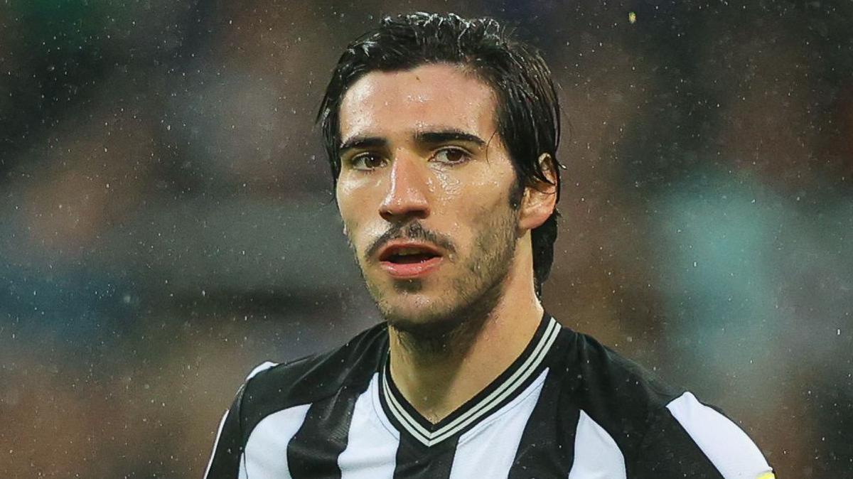 newcastle-pranon-largimin-e-sandro-tonalit,-gjen-zevendesuesin-e-italianit-te-liverpool